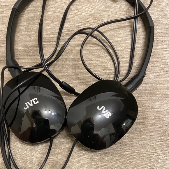 JVC HEADSET - Picture 1 of 3